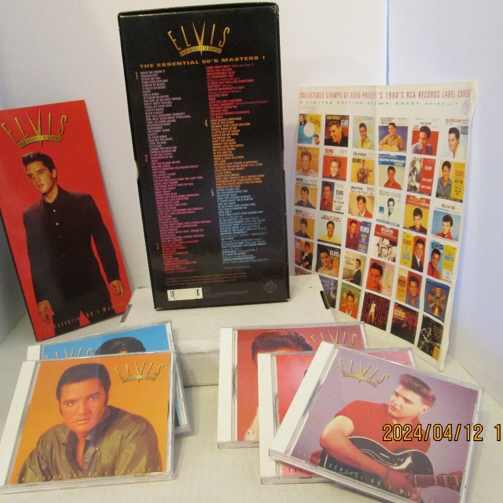 NWOT Silver Elvis (5 Discs)The Essential 60's Masters 5 Compact Discs & Memorbil